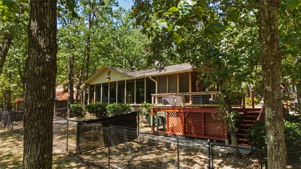 424866 E 1169 ROAD Eufaula, OK 74432