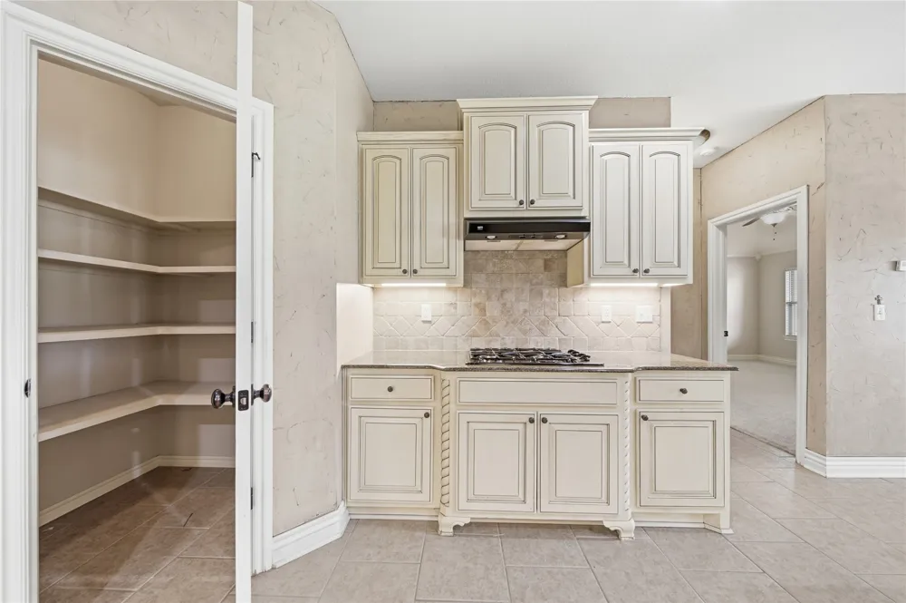 1617 W Ulysses Street Broken Arrow, OK 74012
