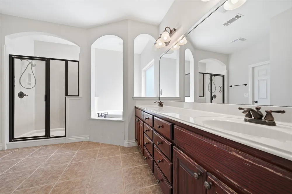 1617 W Ulysses Street Broken Arrow, OK 74012