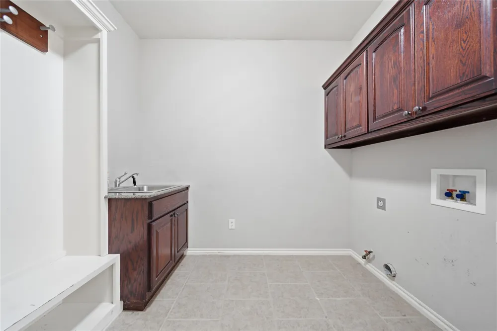1617 W Ulysses Street Broken Arrow, OK 74012