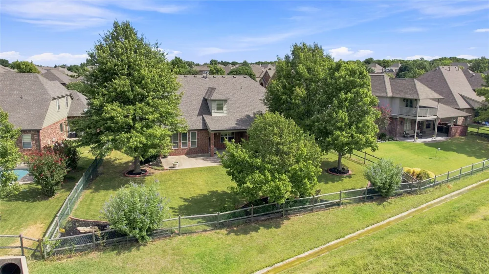 1617 W Ulysses Street Broken Arrow, OK 74012
