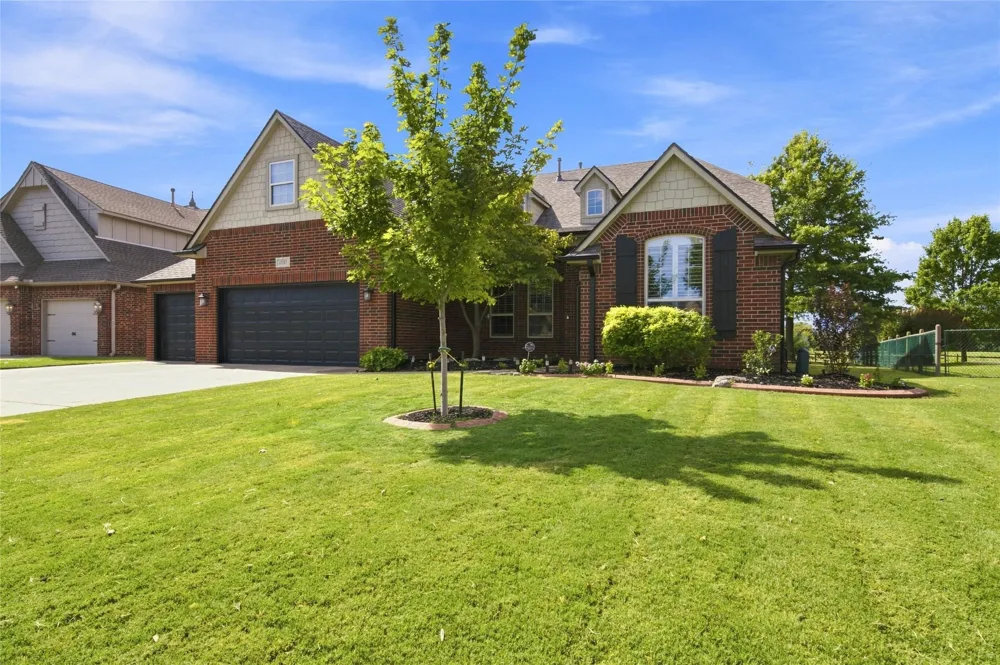 1617 W Ulysses Street Broken Arrow, OK 74012