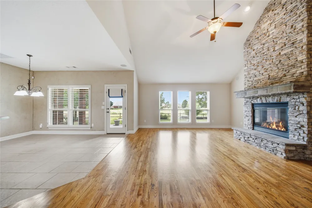 1617 W Ulysses Street Broken Arrow, OK 74012