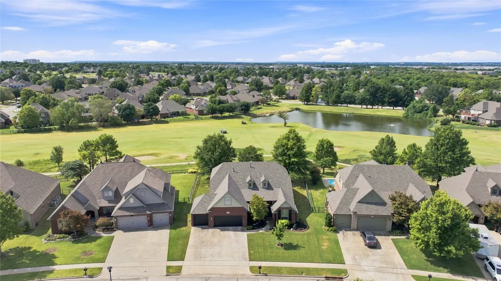 1617 W Ulysses Street Broken Arrow, OK 74012