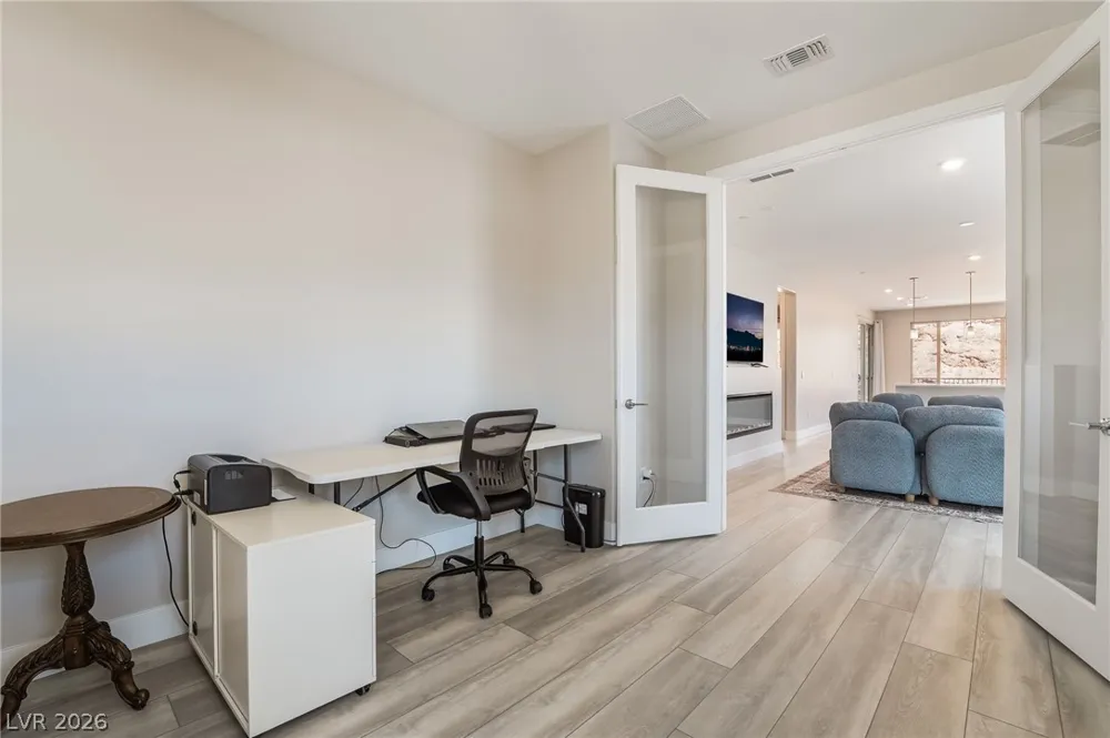 76 Crimson Cactus Avenue Henderson, NV 89011