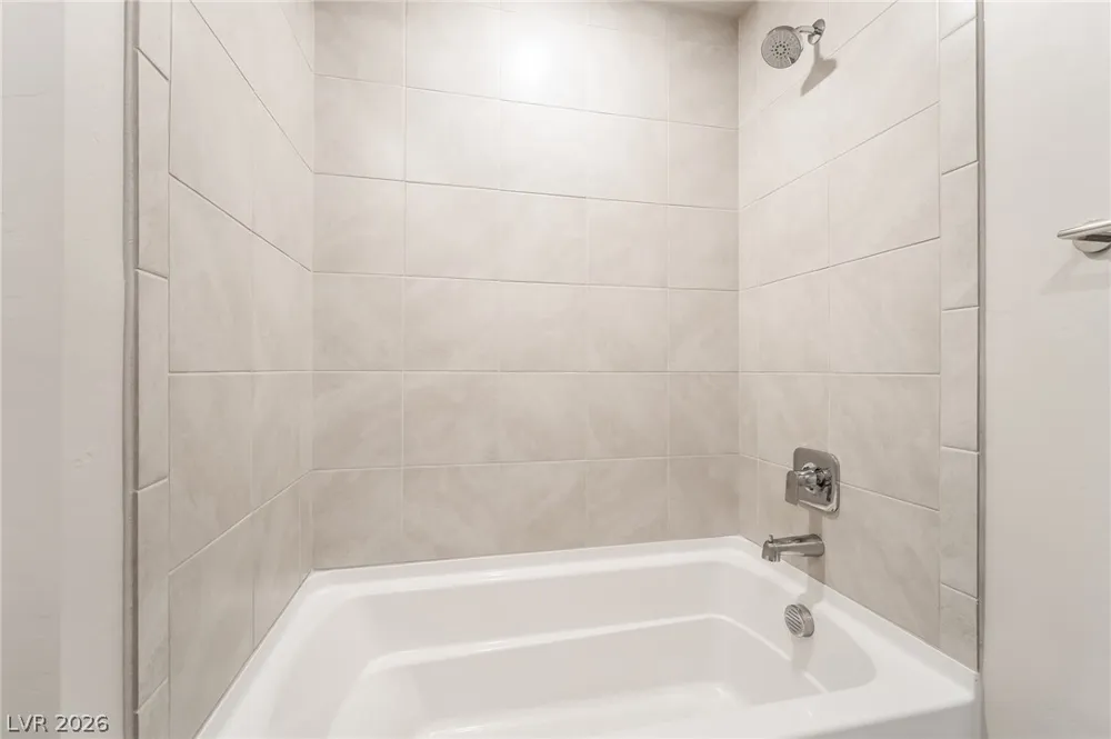 76 Crimson Cactus Avenue Henderson, NV 89011