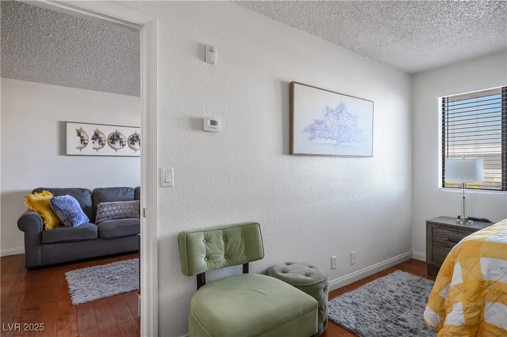 1381 E University Avenue #208 Las Vegas, NV 89119