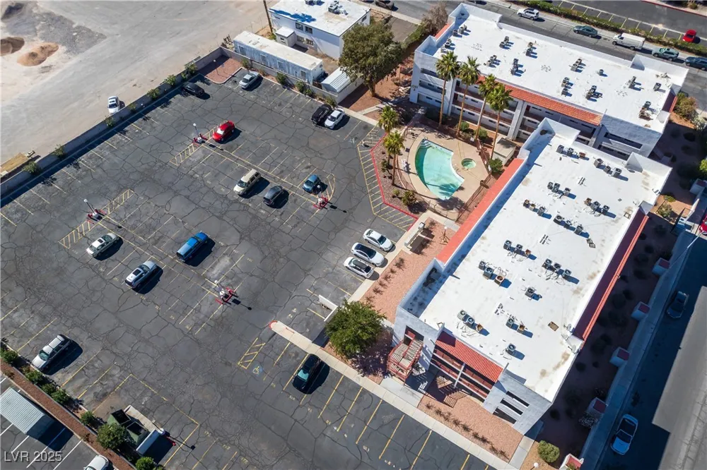 1381 E University Avenue #208 Las Vegas, NV 89119