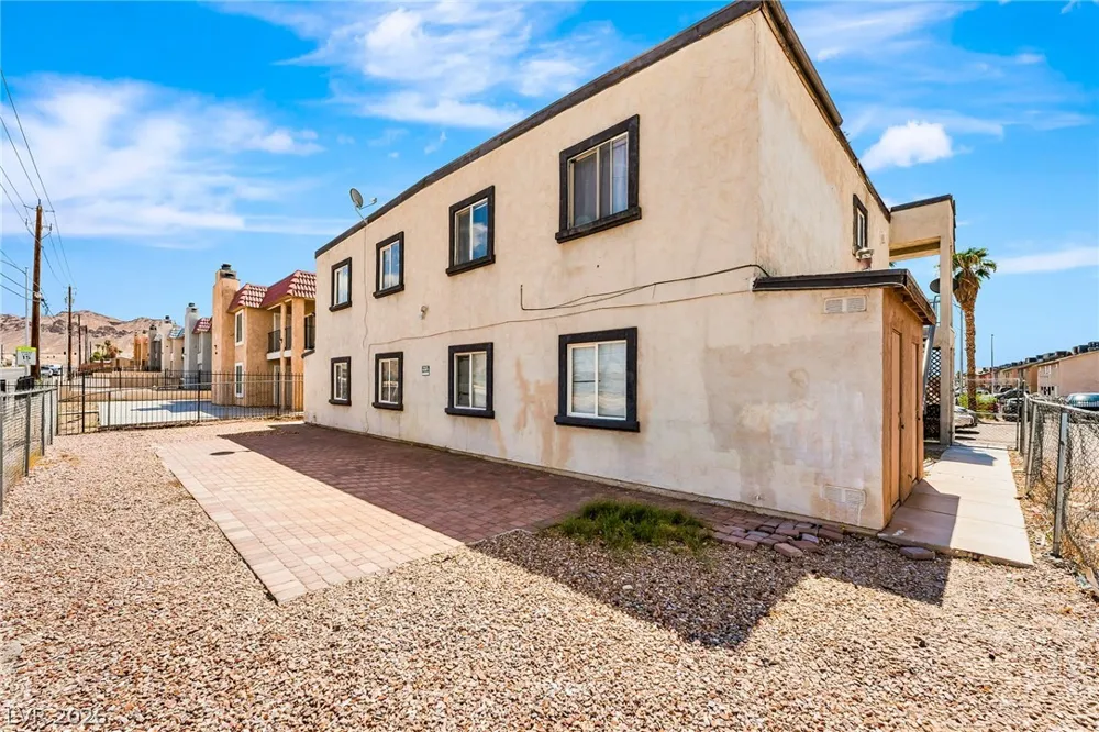 6914 Appleton Drive Las Vegas, NV 89156