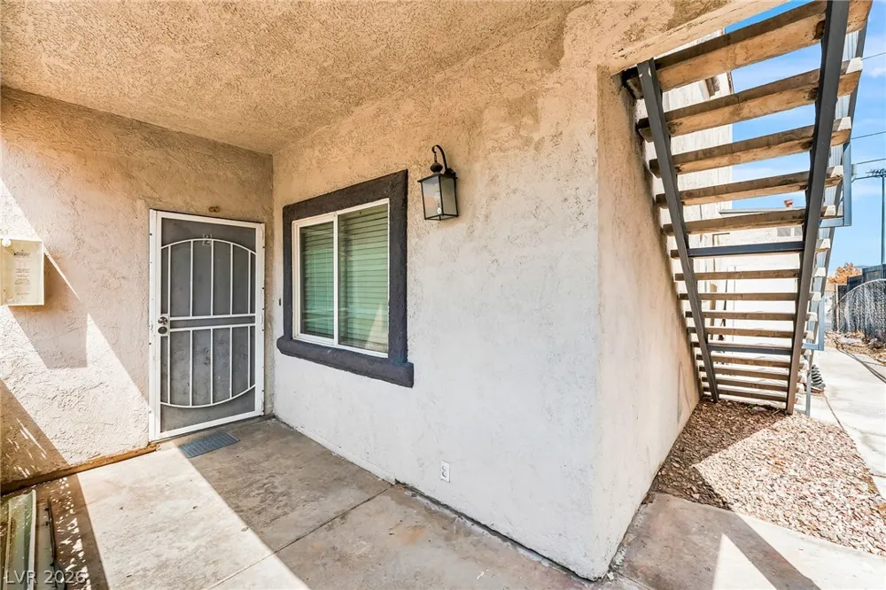 6914 Appleton Drive Las Vegas, NV 89156