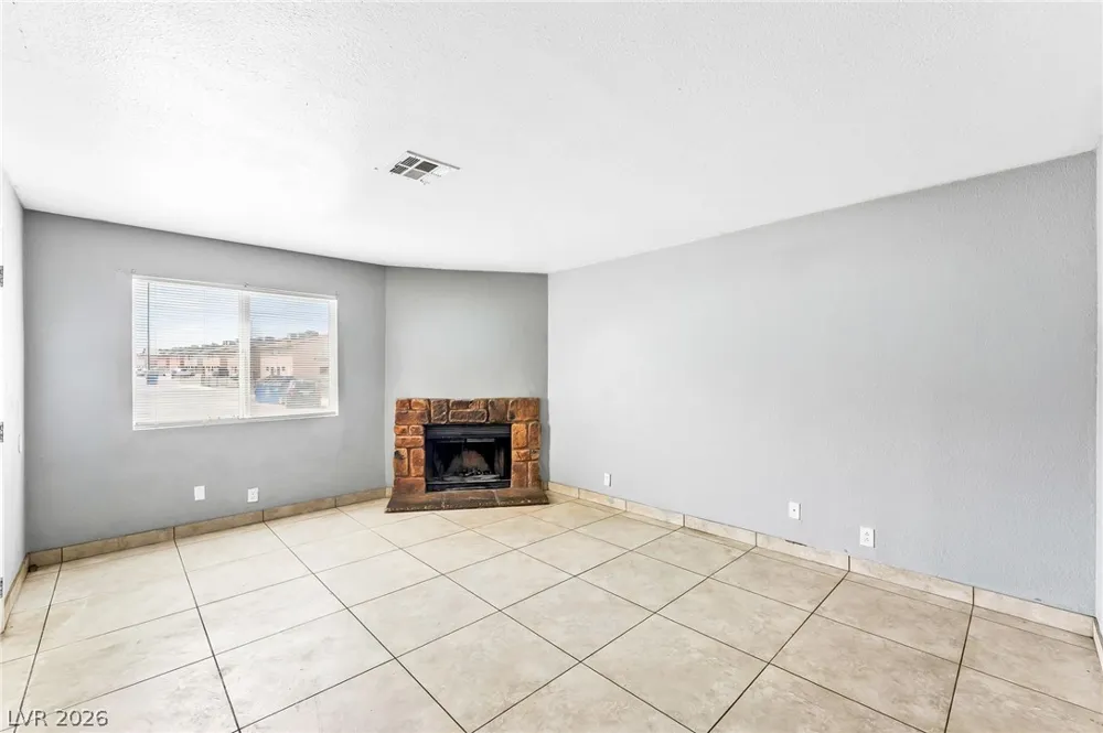 6914 Appleton Drive Las Vegas, NV 89156
