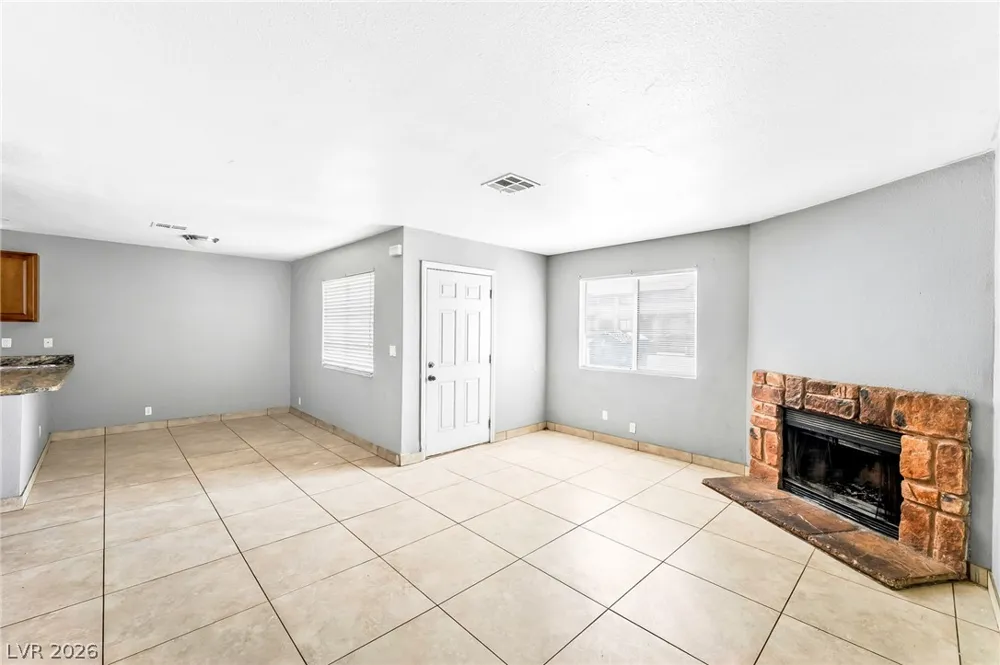 6914 Appleton Drive Las Vegas, NV 89156