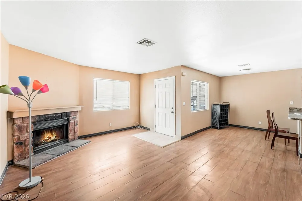 6914 Appleton Drive Las Vegas, NV 89156
