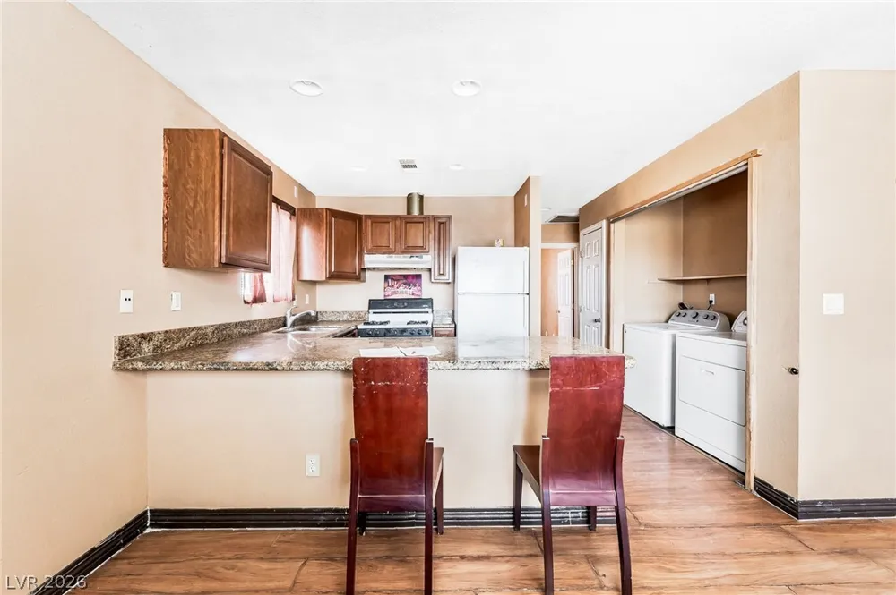 6914 Appleton Drive Las Vegas, NV 89156
