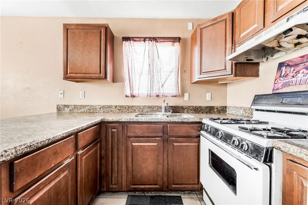 6914 Appleton Drive Las Vegas, NV 89156
