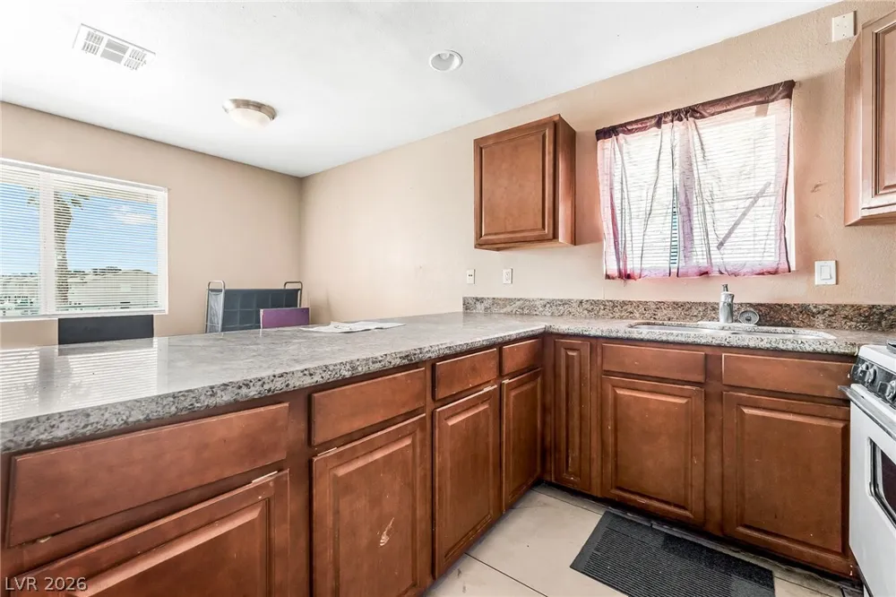 6914 Appleton Drive Las Vegas, NV 89156