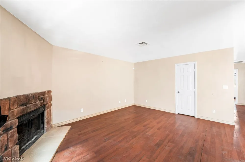 6914 Appleton Drive Las Vegas, NV 89156