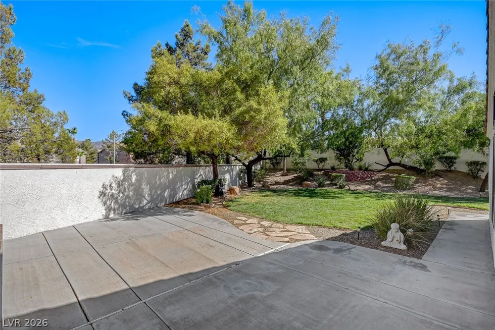 236 Misty Garden Street Henderson, NV 89012