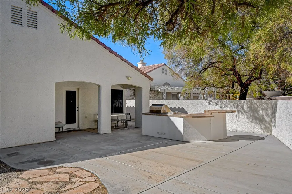 236 Misty Garden Street Henderson, NV 89012