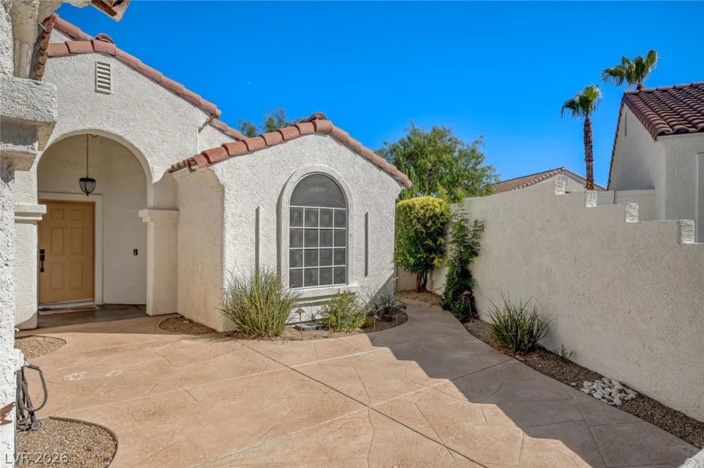 236 Misty Garden Street Henderson, NV 89012