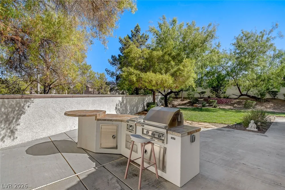 236 Misty Garden Street Henderson, NV 89012