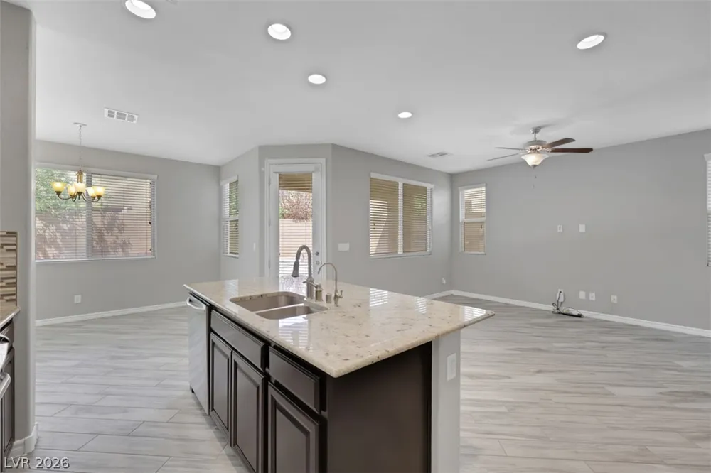 3030 Versace Avenue Las Vegas, NV 89141