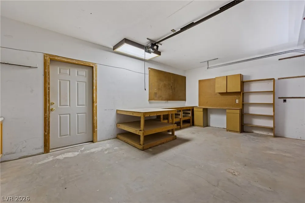 1225 W Cottonwood Avenue Overton, NV 89040