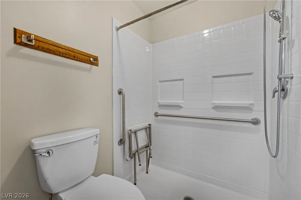 1225 W Cottonwood Avenue Overton, NV 89040
