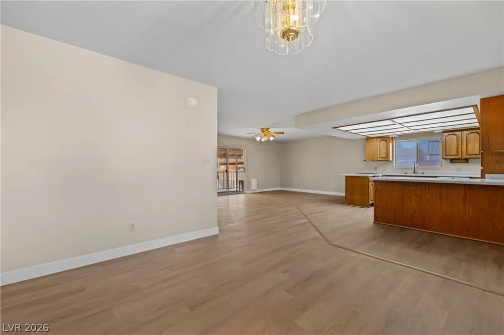 1225 W Cottonwood Avenue Overton, NV 89040