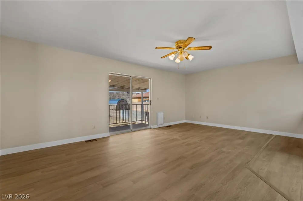 1225 W Cottonwood Avenue Overton, NV 89040