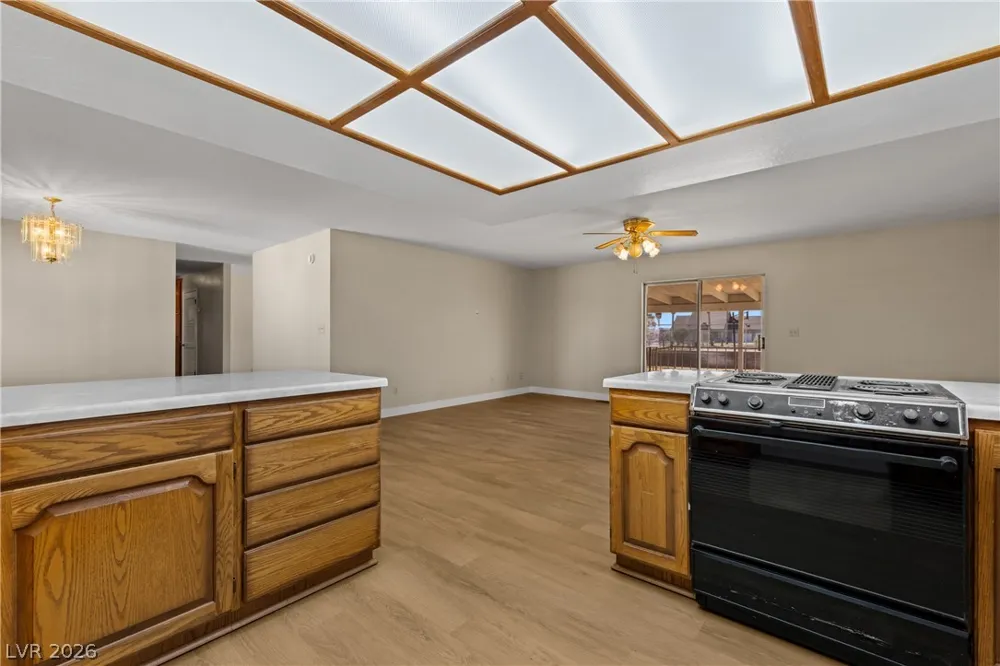 1225 W Cottonwood Avenue Overton, NV 89040