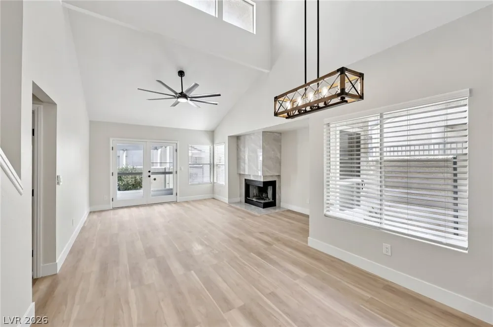 8913 Antioch Way Las Vegas, NV 89117