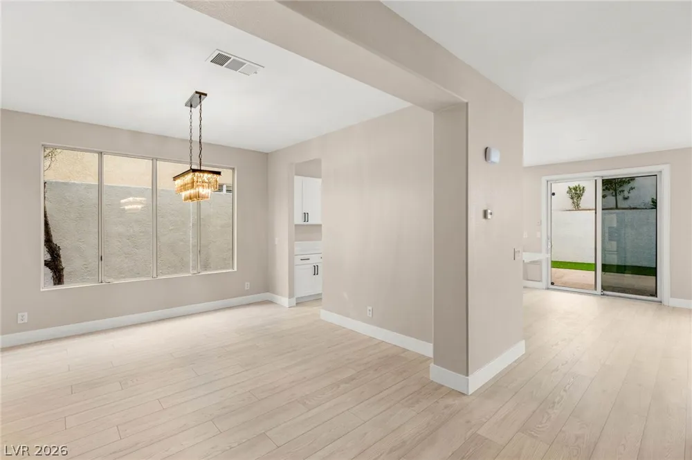 1870 Desert Forest Way Henderson, NV 89012