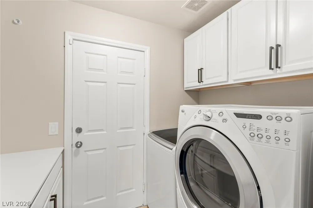 1870 Desert Forest Way Henderson, NV 89012