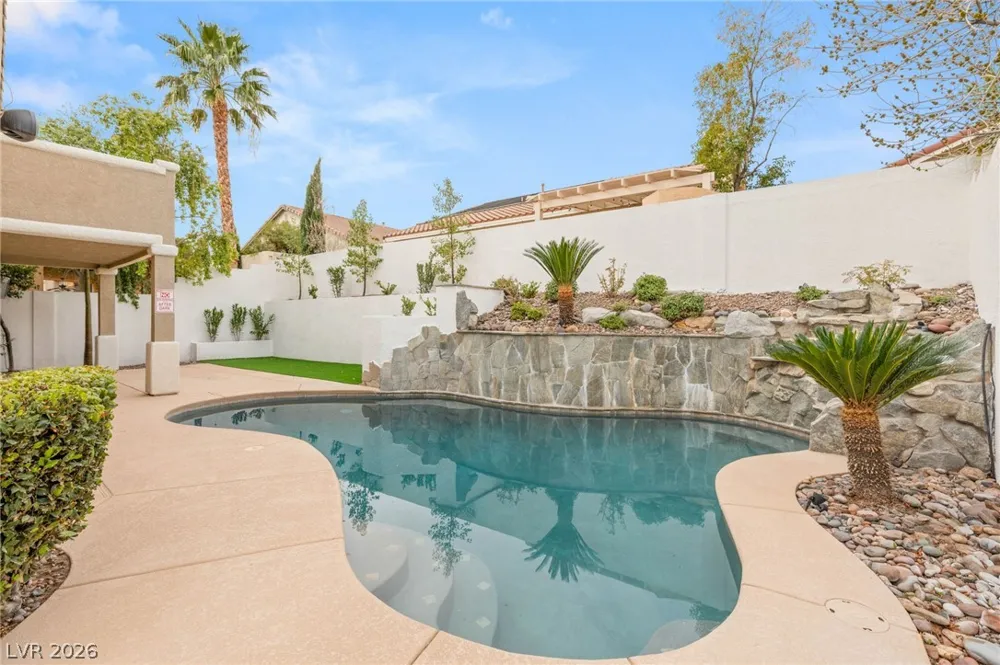 1870 Desert Forest Way Henderson, NV 89012