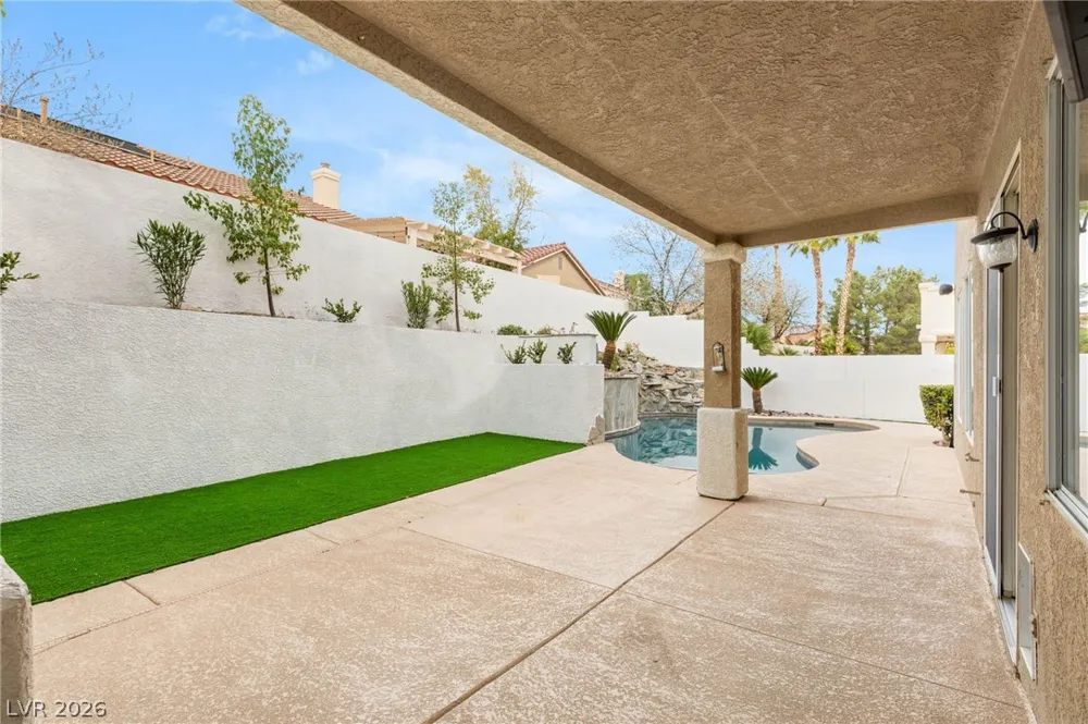 1870 Desert Forest Way Henderson, NV 89012