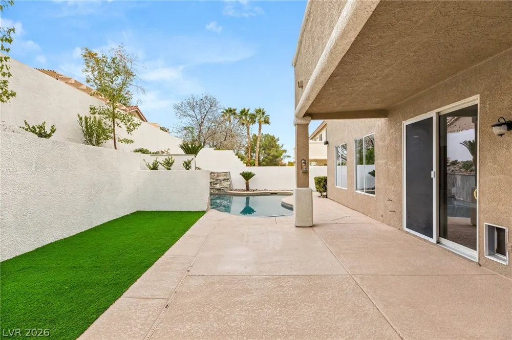 1870 Desert Forest Way Henderson, NV 89012