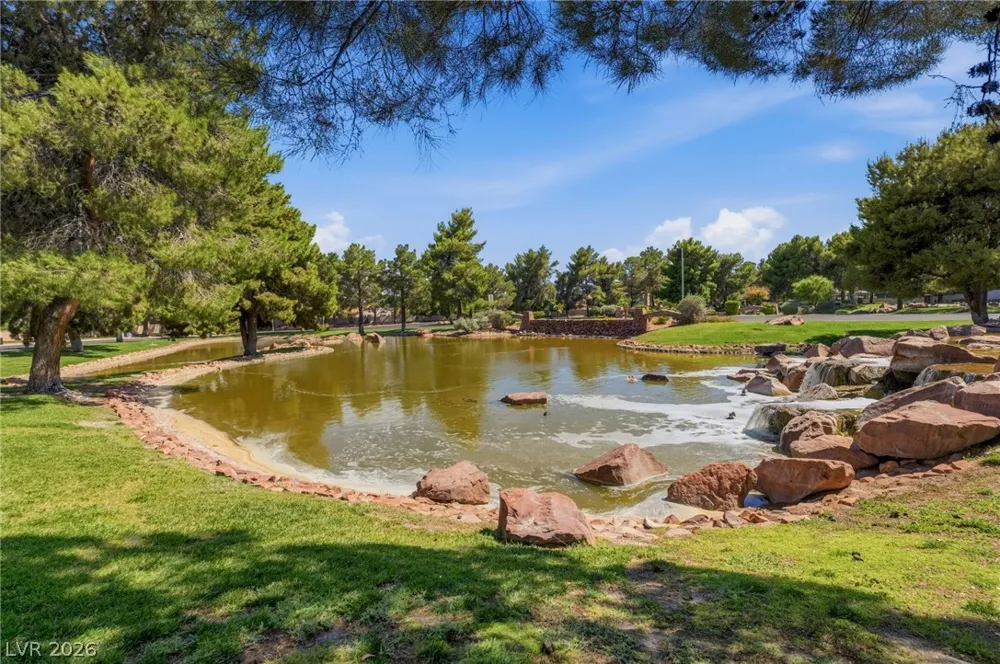 9725 Cascade Falls Avenue Las Vegas, NV 89117