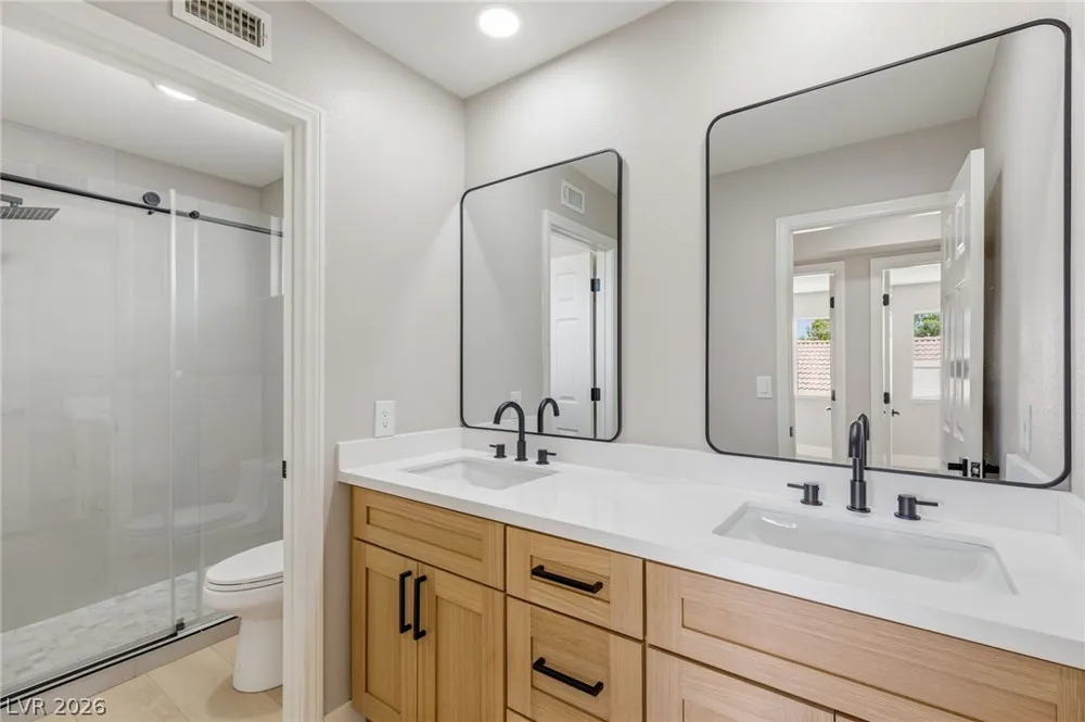9725 Cascade Falls Avenue Las Vegas, NV 89117