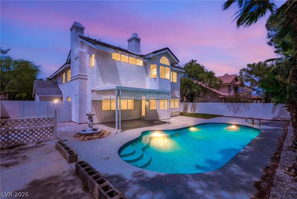 9725 Cascade Falls Avenue Las Vegas, NV 89117