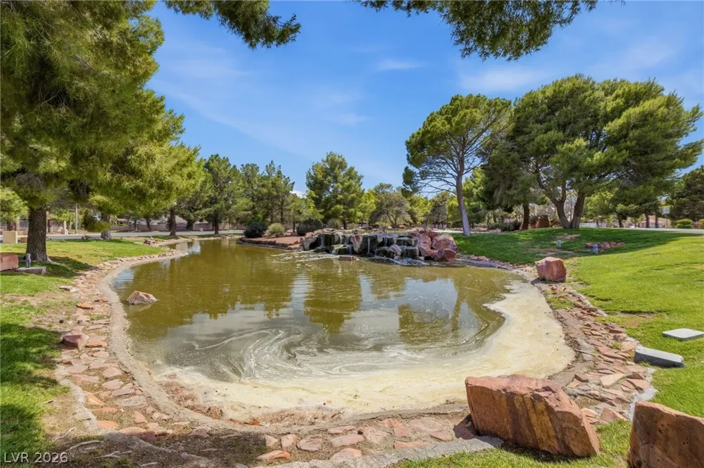 9725 Cascade Falls Avenue Las Vegas, NV 89117