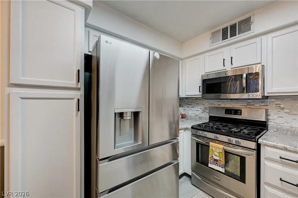 3067 Key Largo Drive #104 Las Vegas, NV 89120