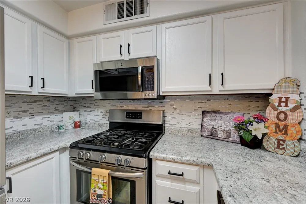 3067 Key Largo Drive #104 Las Vegas, NV 89120