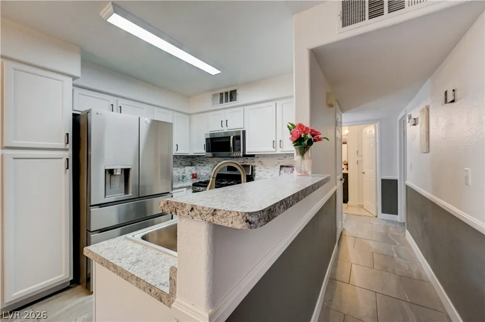 3067 Key Largo Drive #104 Las Vegas, NV 89120