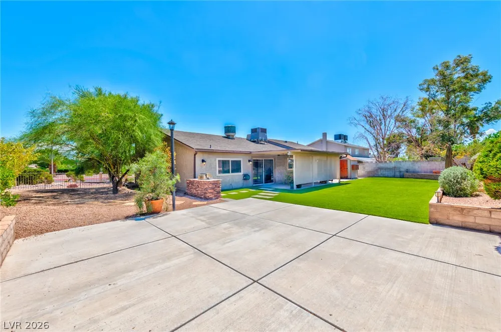 1524 Sherri Lane Boulder City, NV 89005