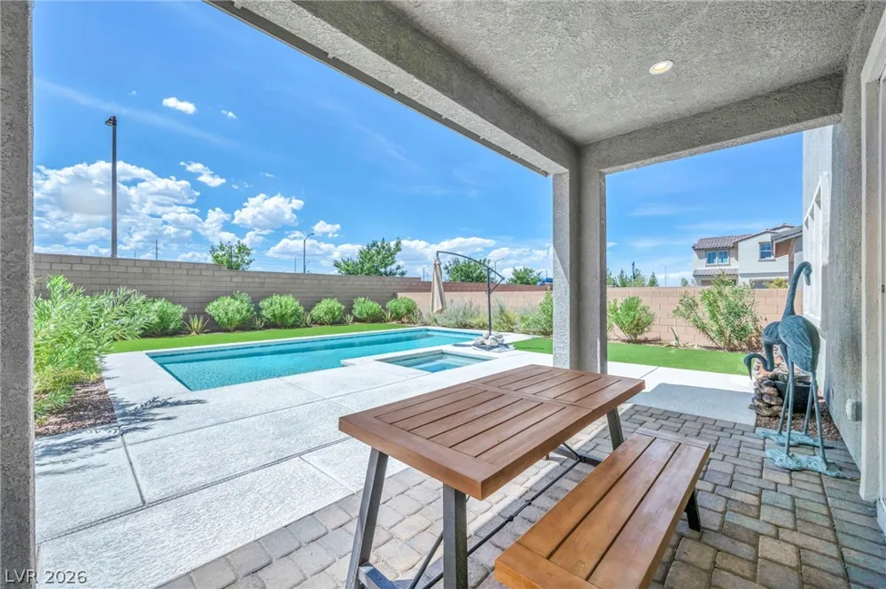 9075 NW Dolce Brezza Street Las Vegas, NV 89166