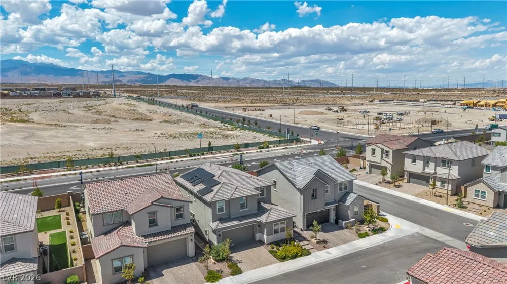 9075 NW Dolce Brezza Street Las Vegas, NV 89166