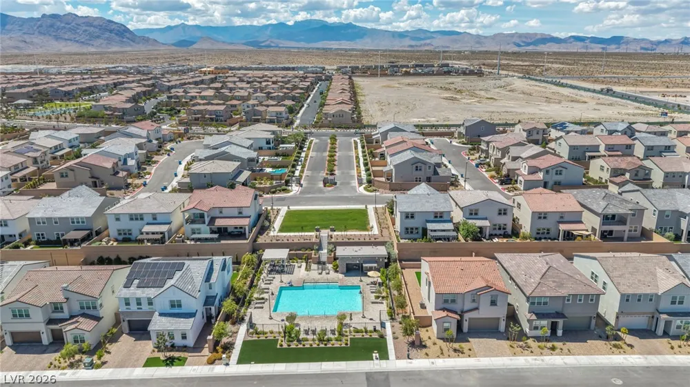 9075 NW Dolce Brezza Street Las Vegas, NV 89166