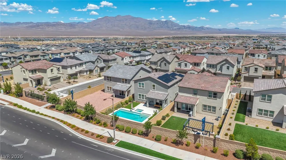 9075 NW Dolce Brezza Street Las Vegas, NV 89166