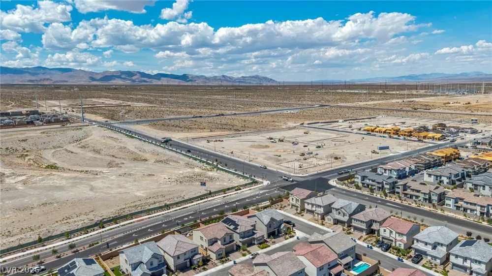9075 NW Dolce Brezza Street Las Vegas, NV 89166